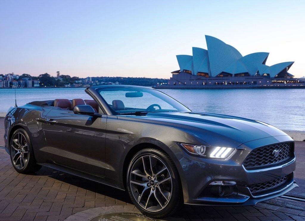 FORD MUSTANG CONVERTIBLE, foto 36