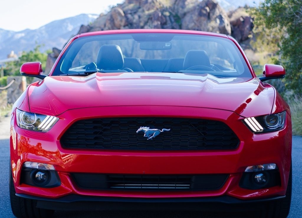 FORD MUSTANG CONVERTIBLE, foto 48