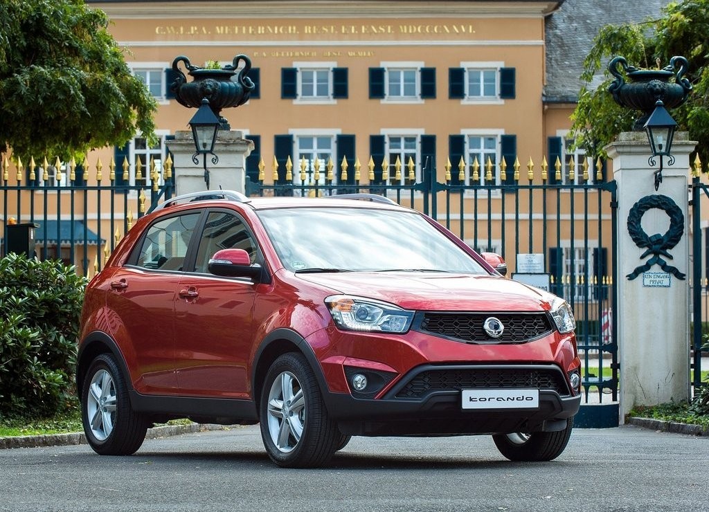 SSANGYONG KORANDO, foto 4