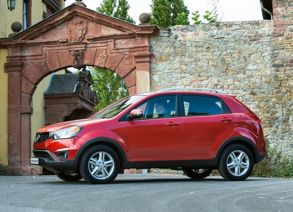 SSANGYONG KORANDO, foto 5