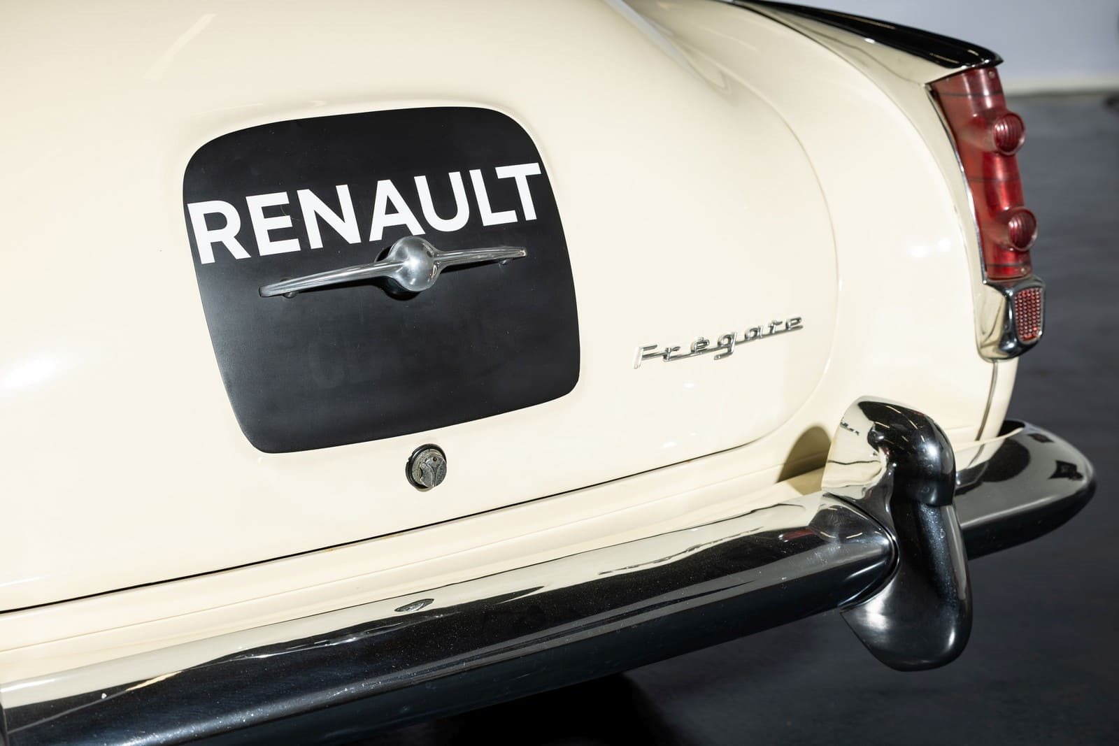 RENAULT FRÉGATE, foto 34
