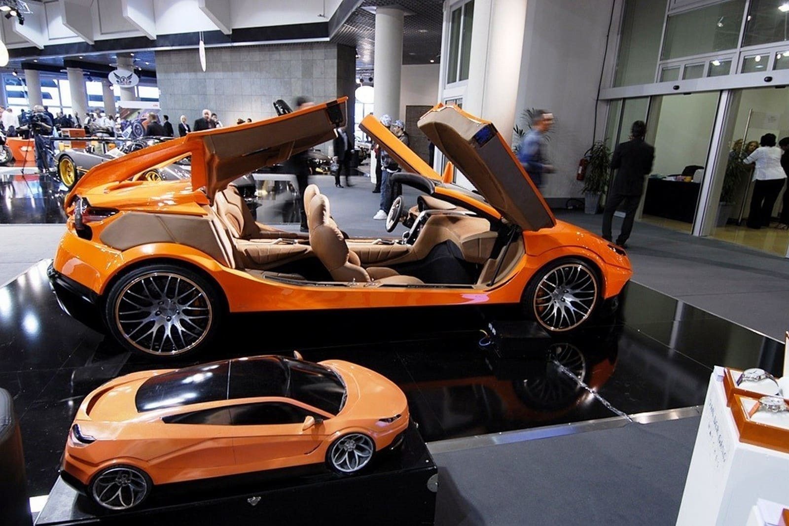 SAVAGE RIVALE ROADYACHT GTS, foto 12
