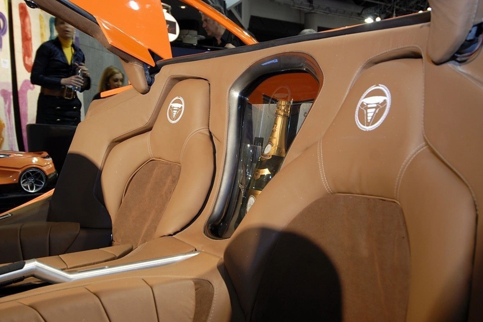 SAVAGE RIVALE ROADYACHT GTS, foto 18