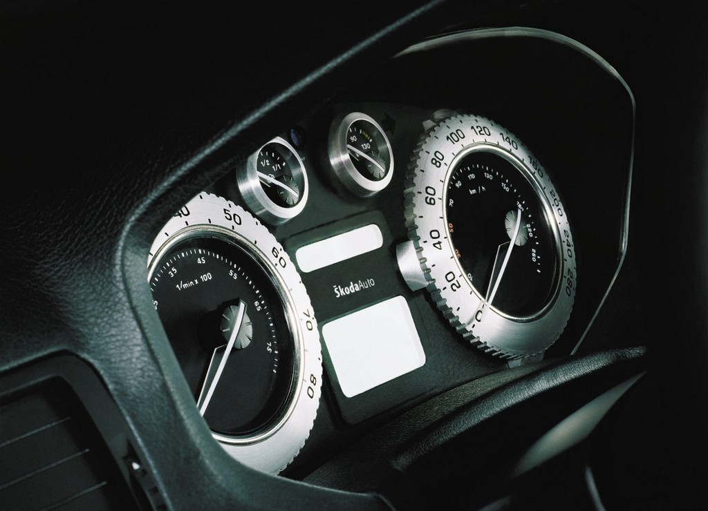 2002 - SKODA TUDOR CONCEPT, foto 10