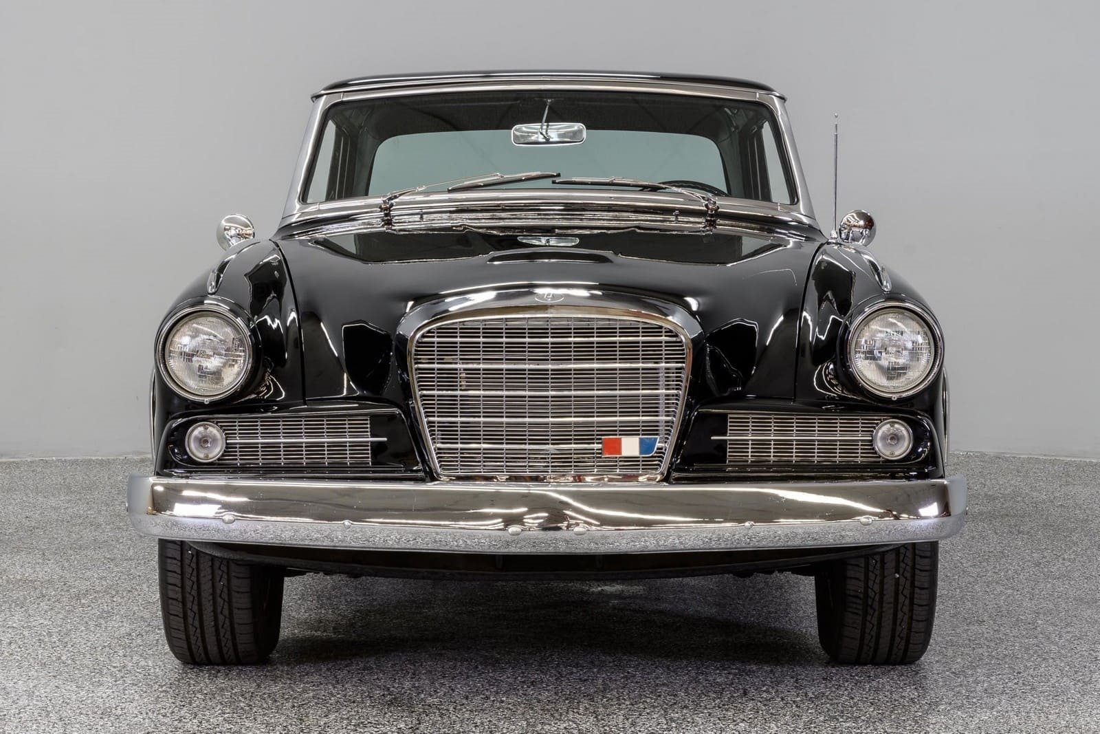 STUDEBAKER GRAN TURISMO HAWK, foto 4