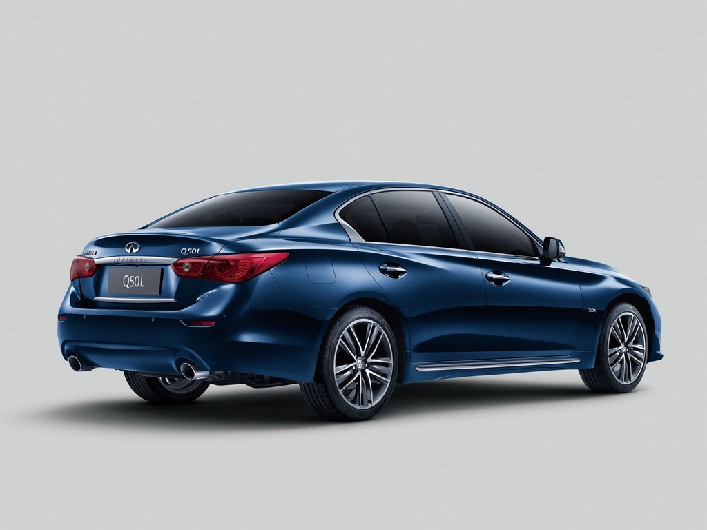 2015 - INFINITI Q50L, foto 2