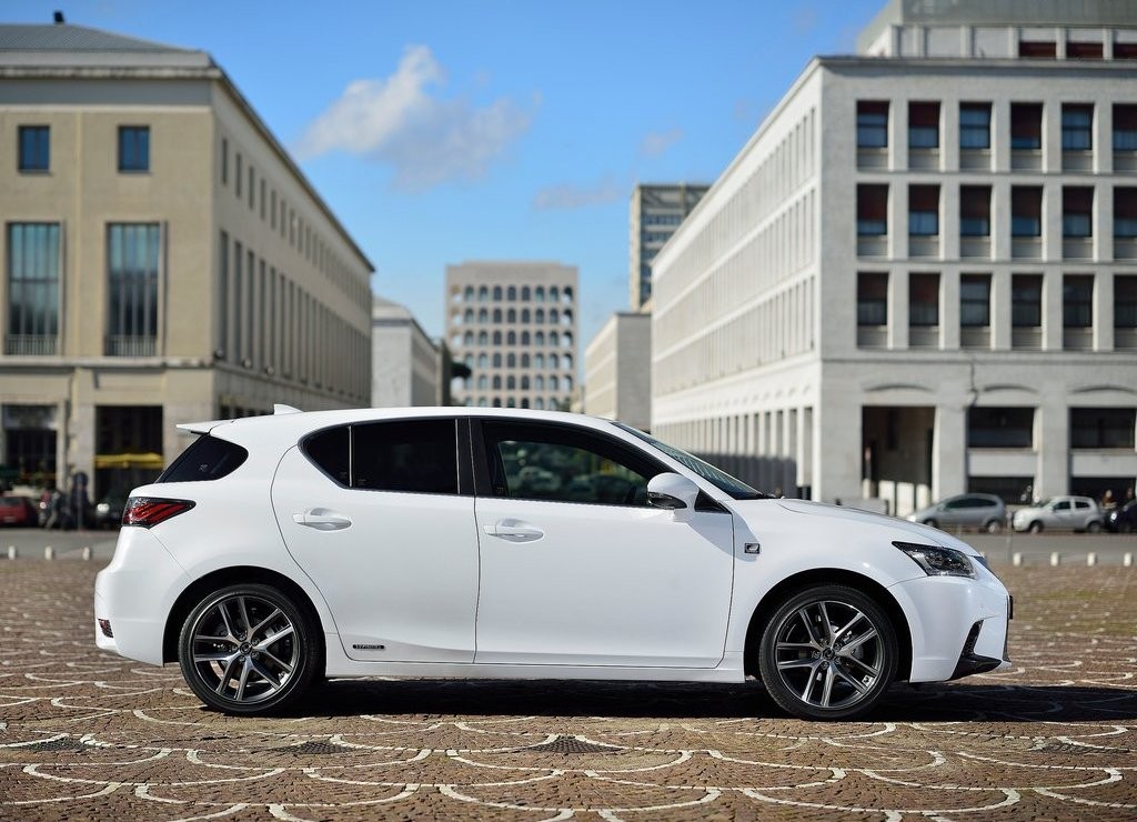 LEXUS CT 200h, foto 24