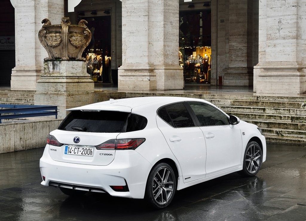 LEXUS CT 200h, foto 35