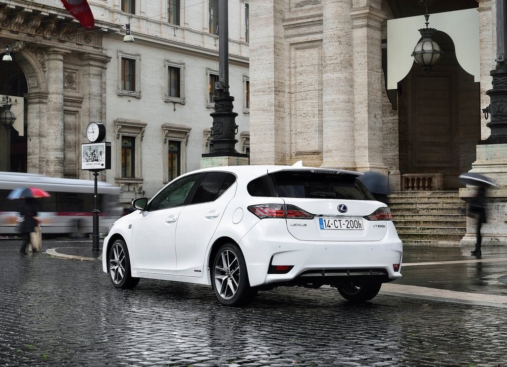 LEXUS CT 200h, foto 36