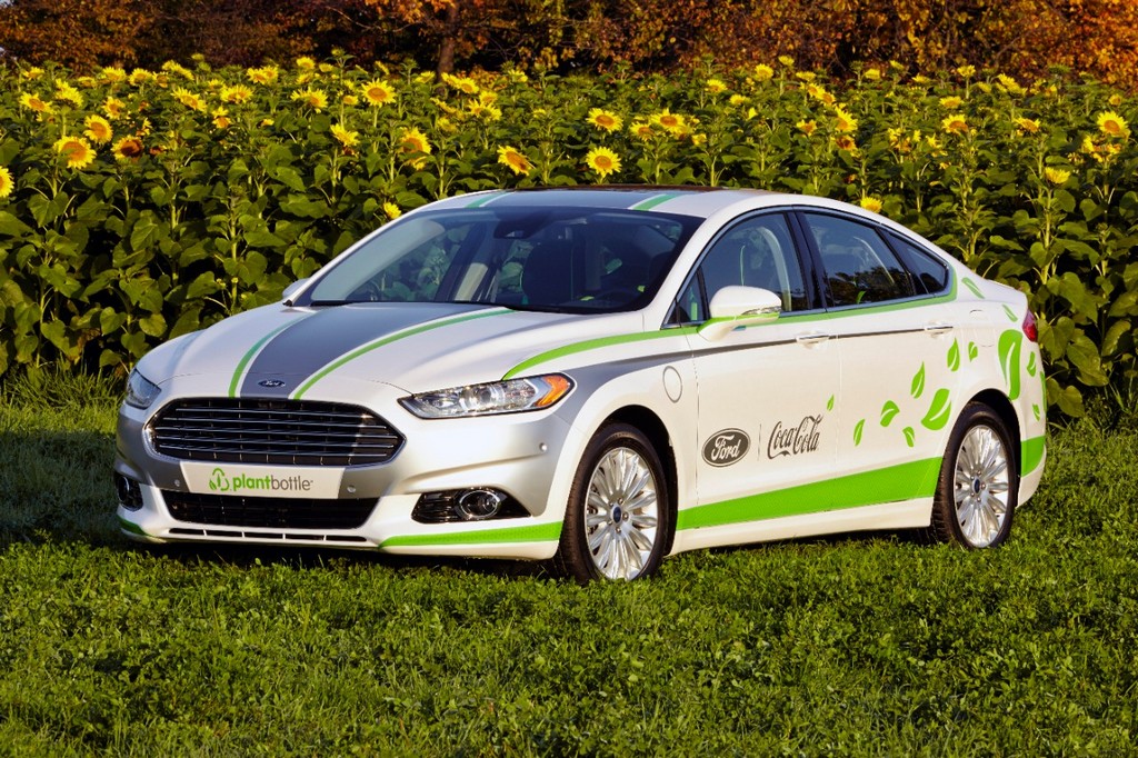 2013 - FORD FUSION ENERGI COKE PLANTBOTTLE, foto 1