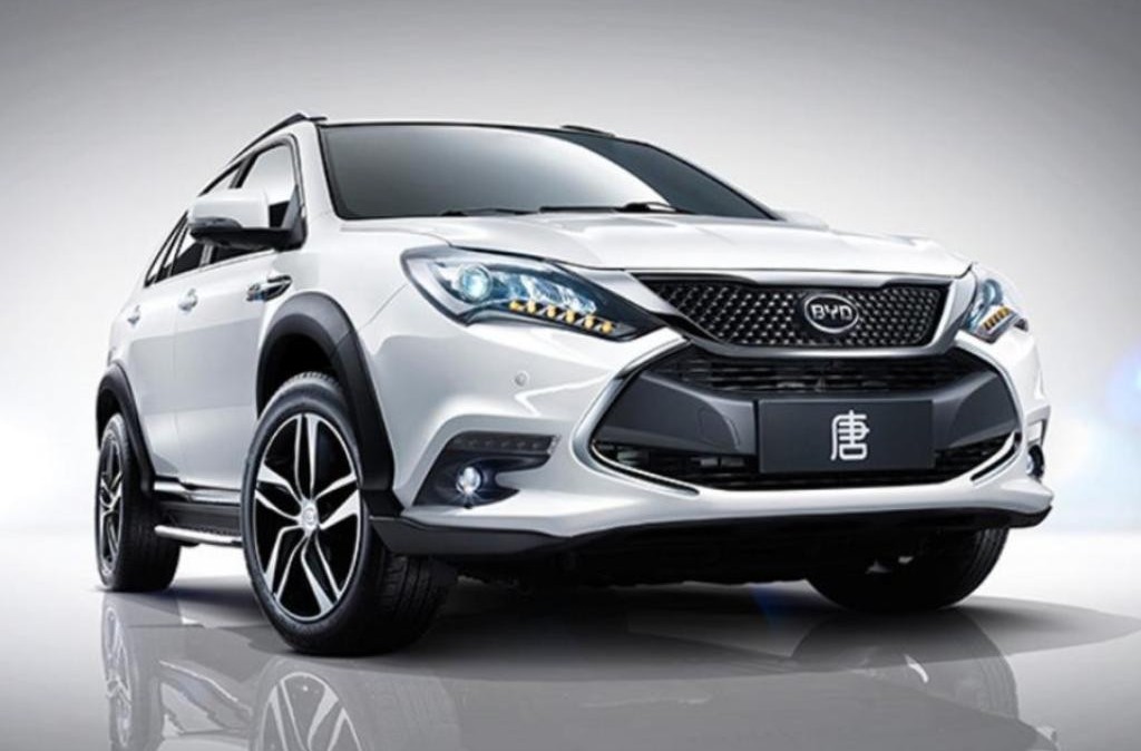 2015 - BYD TANG HYBRID, foto 1