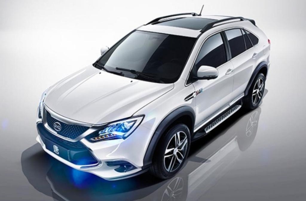 2015 - BYD TANG HYBRID, foto 3