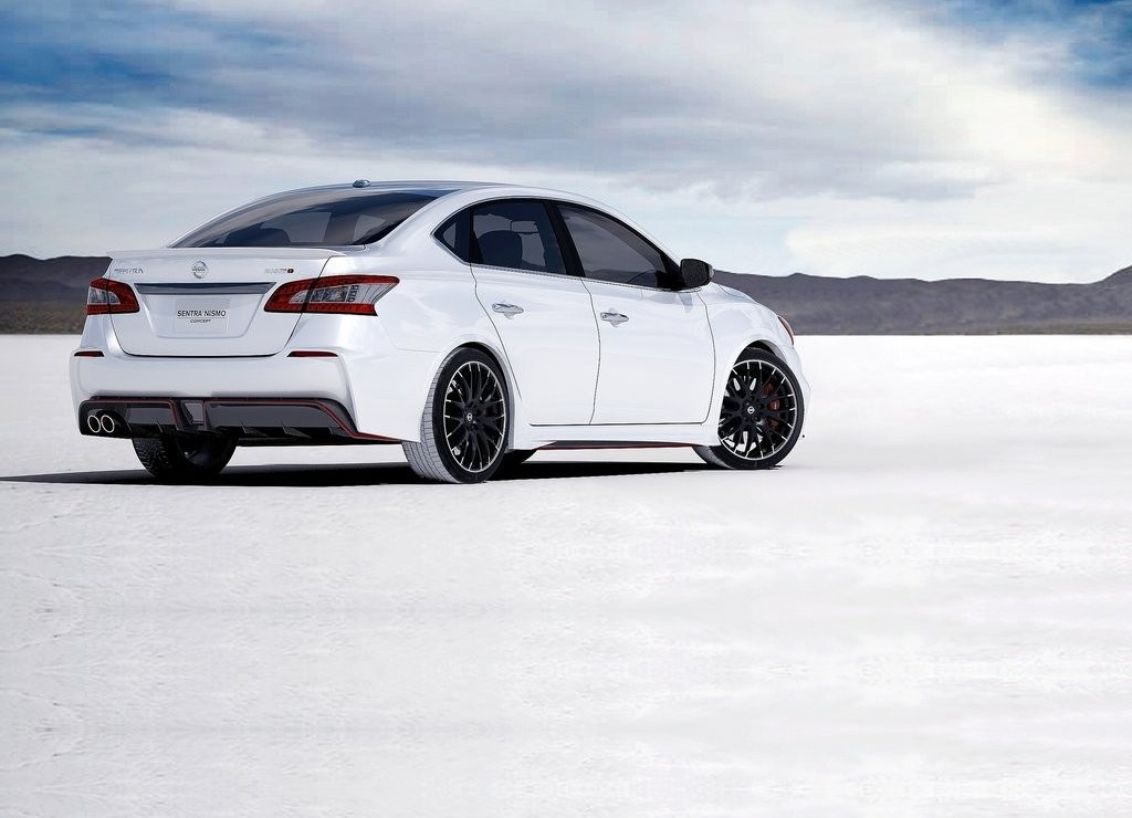 NISSAN SENTRA NISMO CONCEPT, foto 4