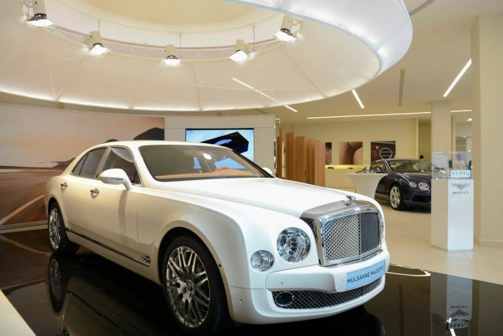 2015 - BENTLEY MULSANNE MAJESTIC, foto 1