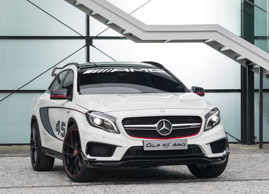 MERCEDES-BENZ GLA 45 AMG CONCEPT, foto 3