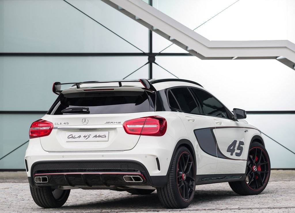 MERCEDES-BENZ GLA 45 AMG CONCEPT, foto 11