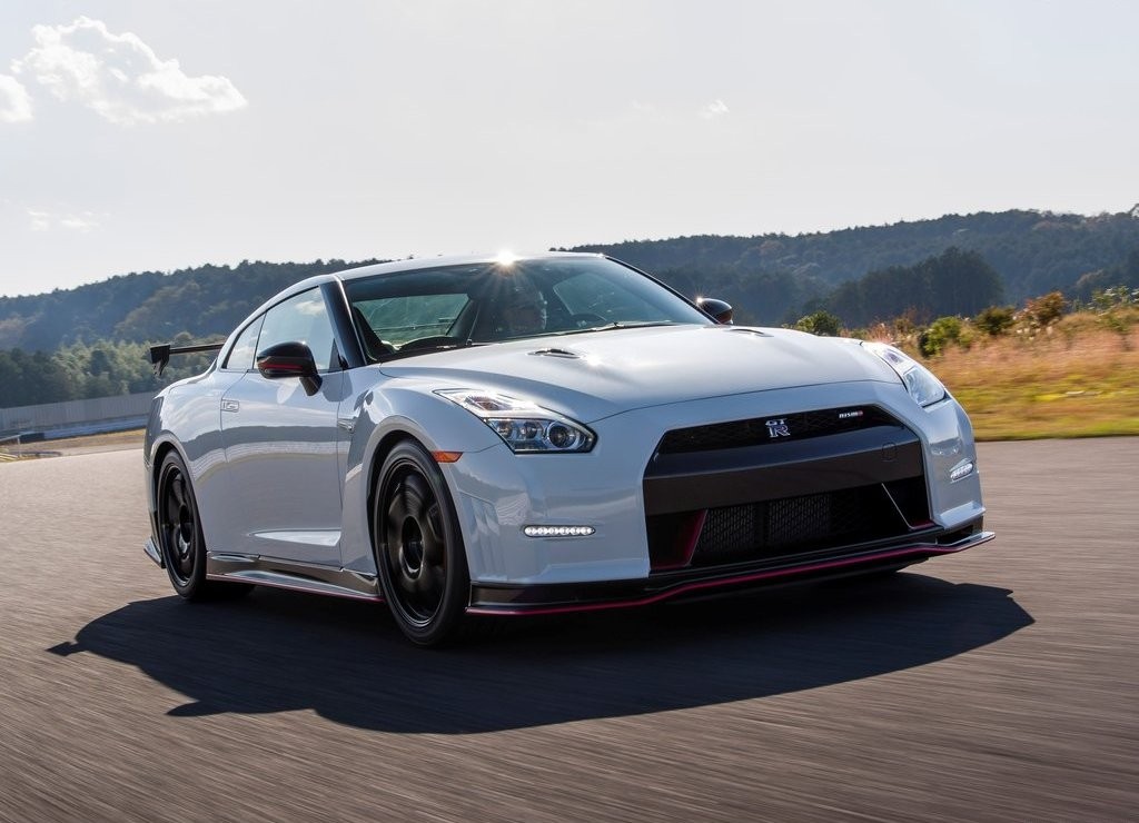2015 - NISSAN GT-R NISMO, foto 3
