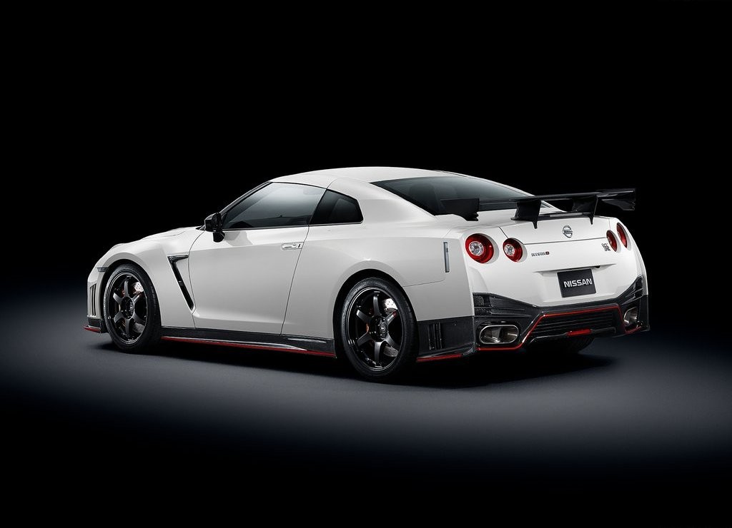 2015 - NISSAN GT-R NISMO, foto 21