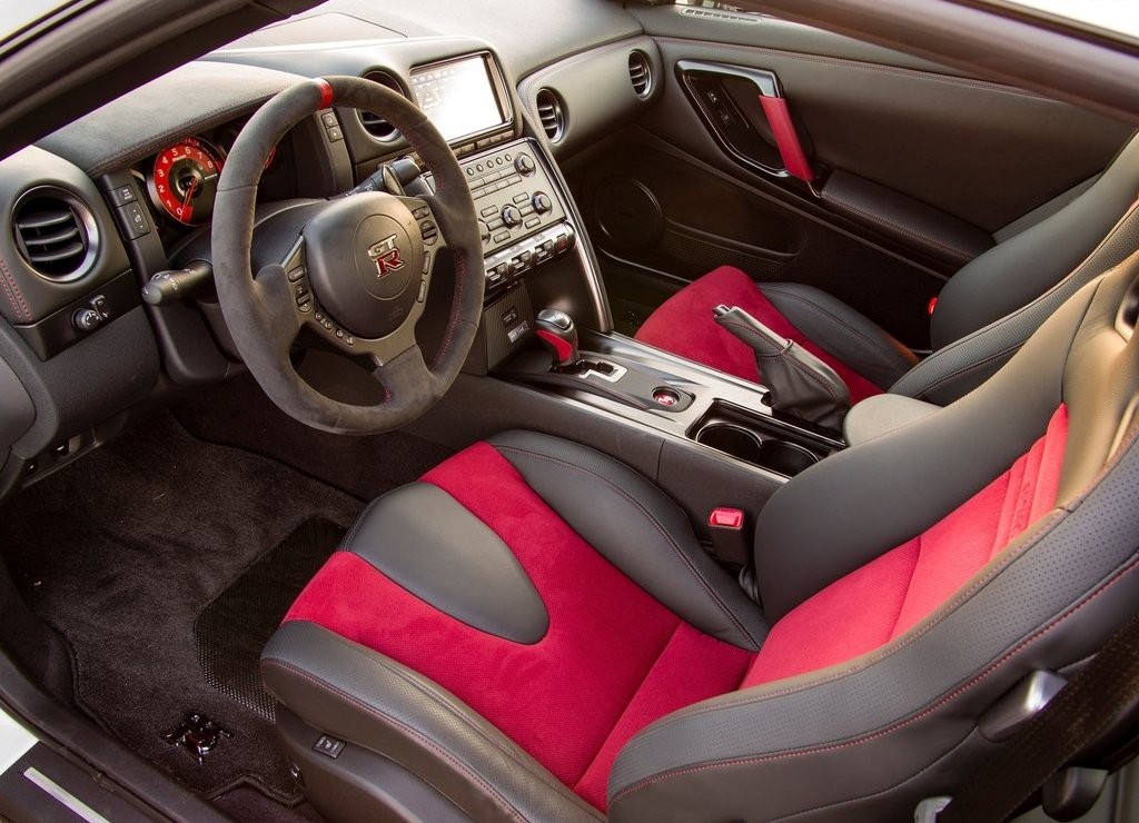 2015 - NISSAN GT-R NISMO, foto 25