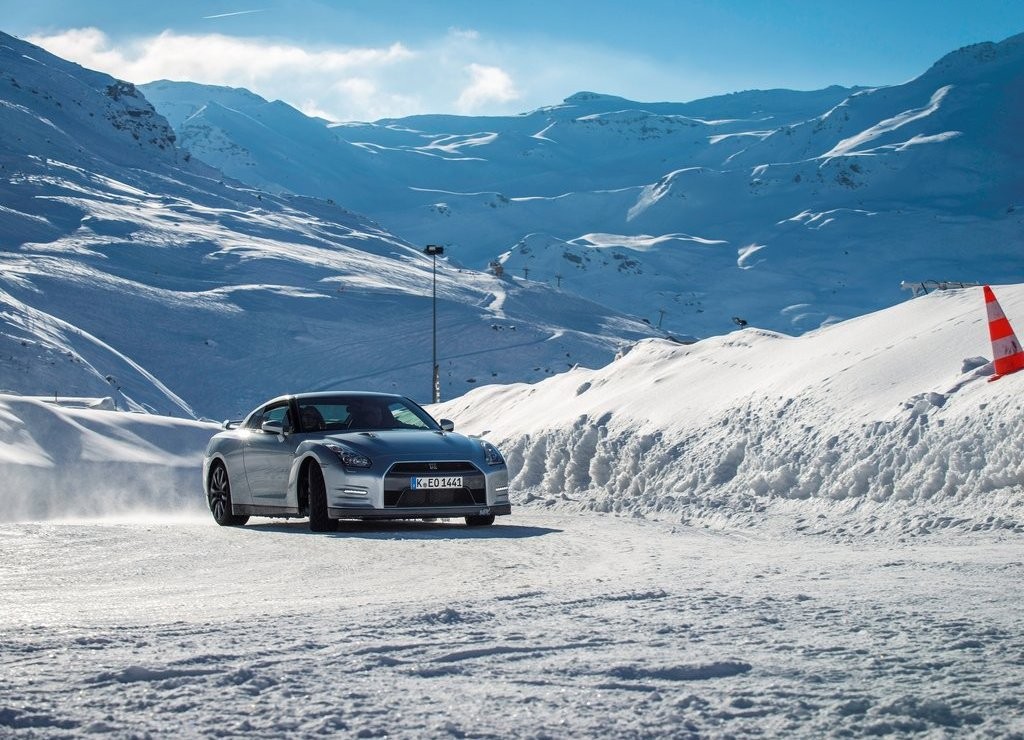 NISSAN GT-R, foto 31