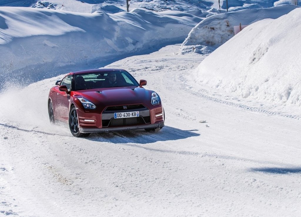 NISSAN GT-R, foto 33