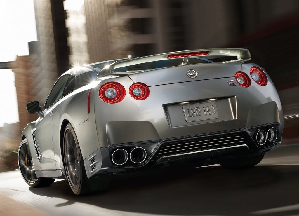 NISSAN GT-R, foto 40