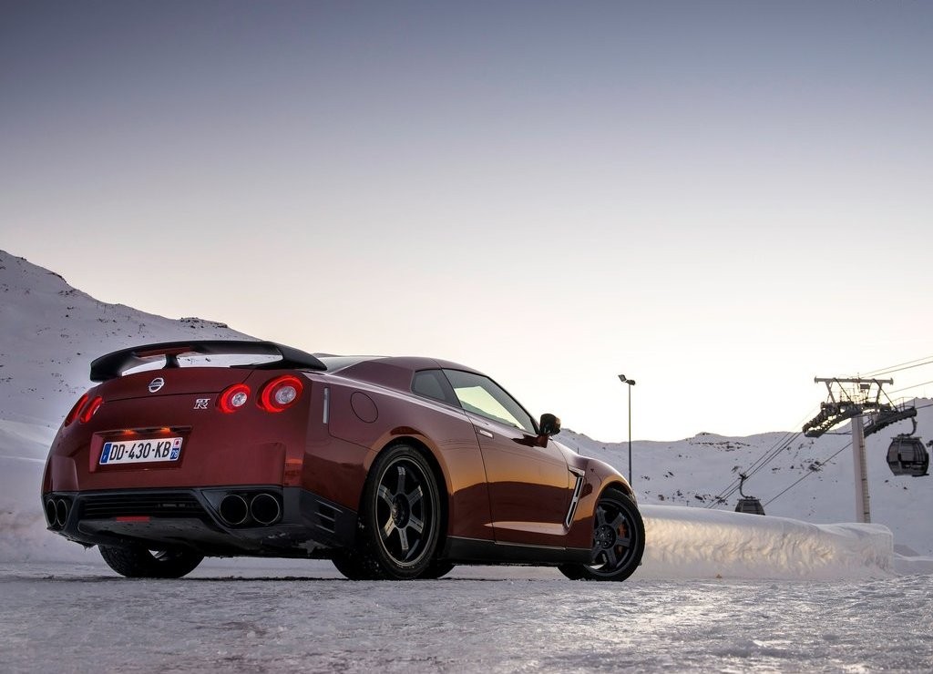 NISSAN GT-R, foto 43