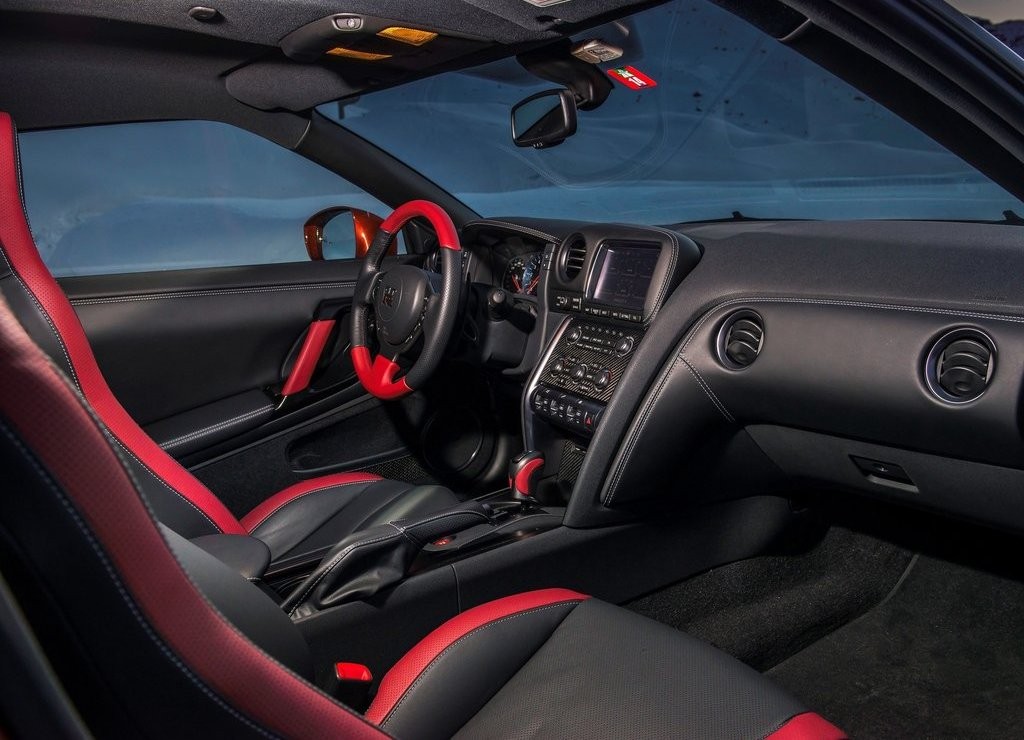 NISSAN GT-R, foto 89