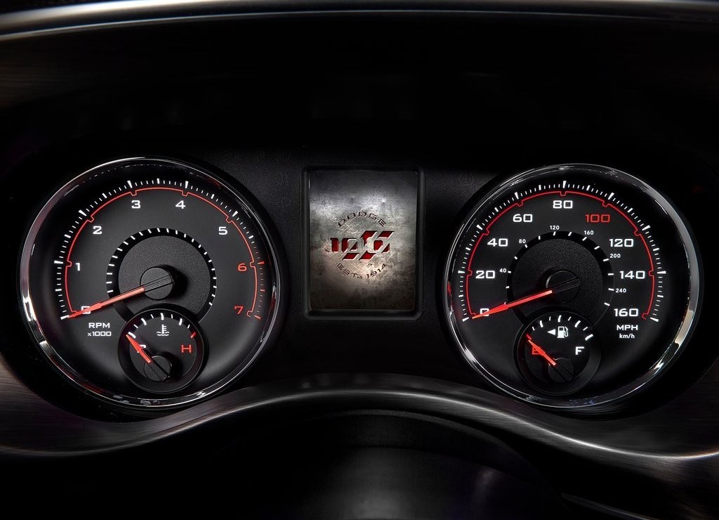 2014 - DODGE CHARGER 100TH ANNIVERSARY EDITION, foto 9