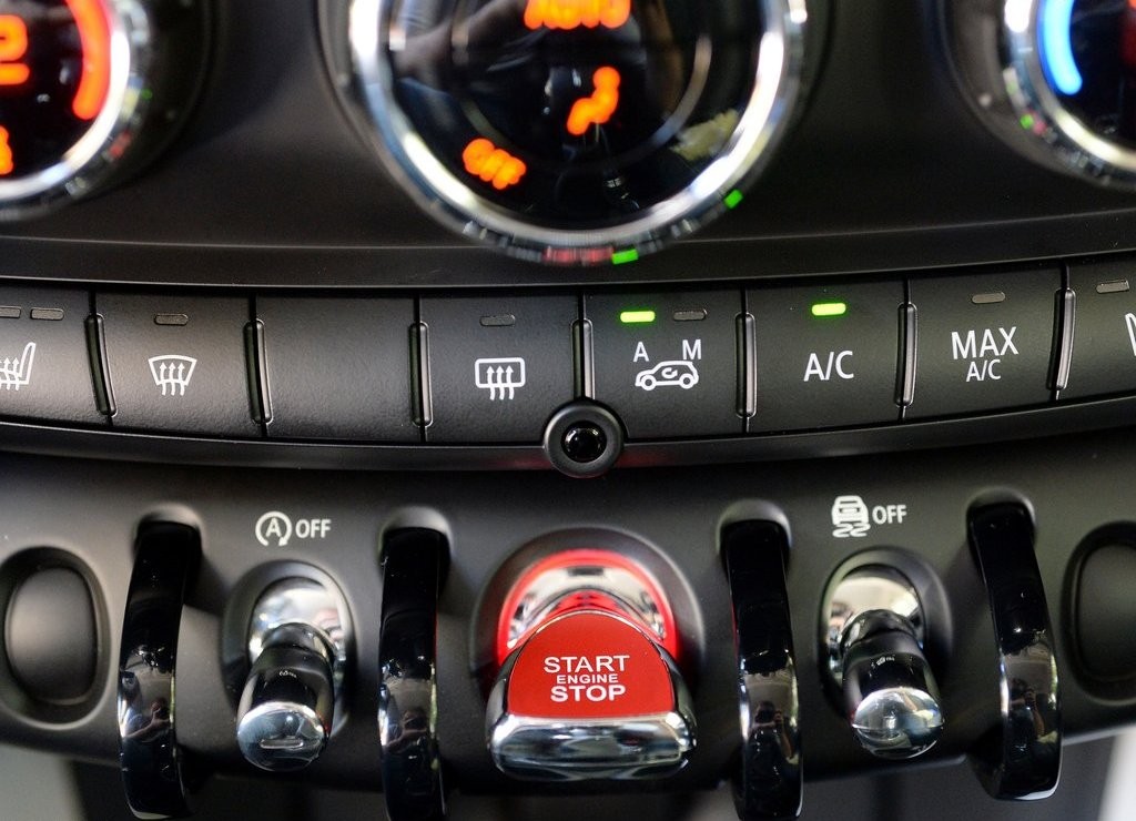 2015 - MINI COOPER, foto 205