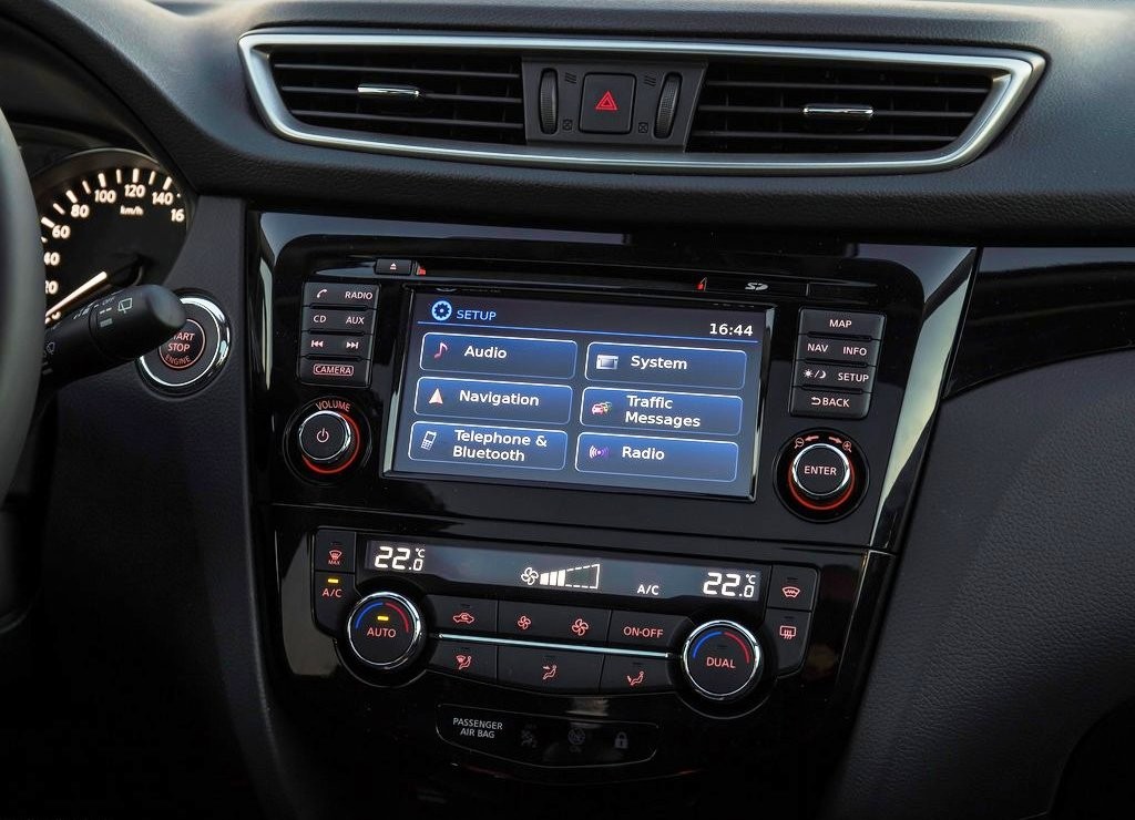 NISSAN QASHQAI, foto 127