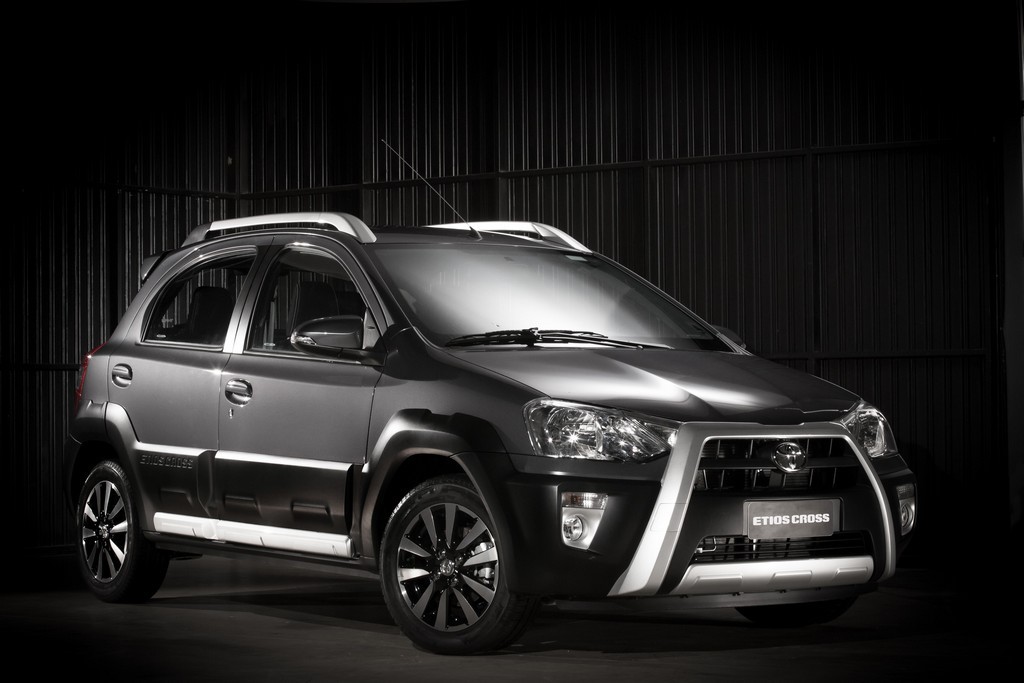 2014 - TOYOTA ETIOS CROSS, foto 1