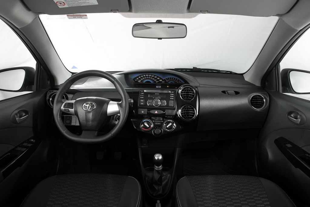 2014 - TOYOTA ETIOS CROSS, foto 32