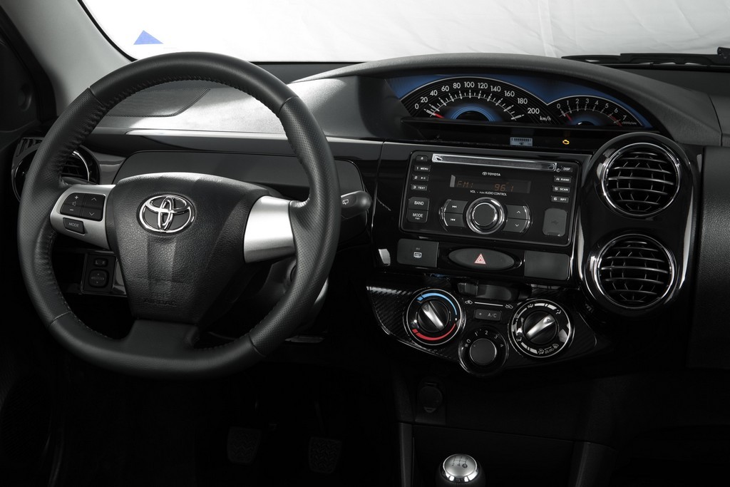 2014 - TOYOTA ETIOS CROSS, foto 34