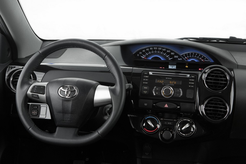 2014 - TOYOTA ETIOS CROSS, foto 35