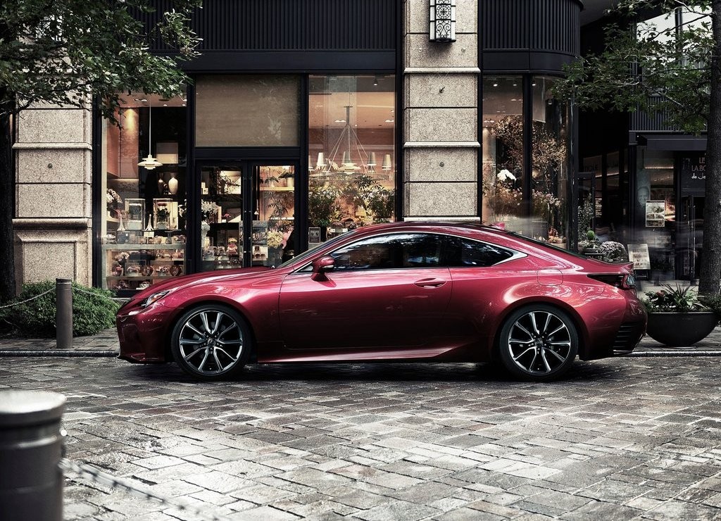 LEXUS RC, foto 4