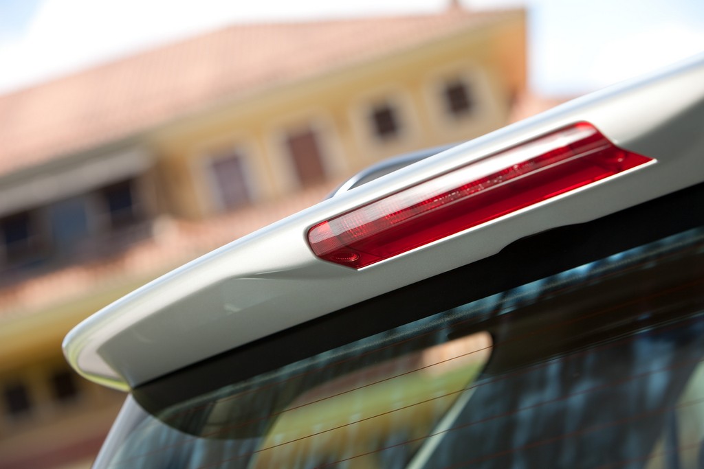 2014 - TOYOTA SW4, foto 43