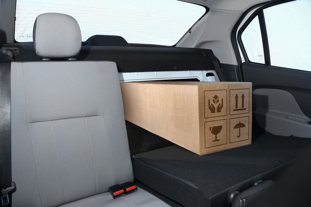 2014 - RENAULT LOGAN, foto 37