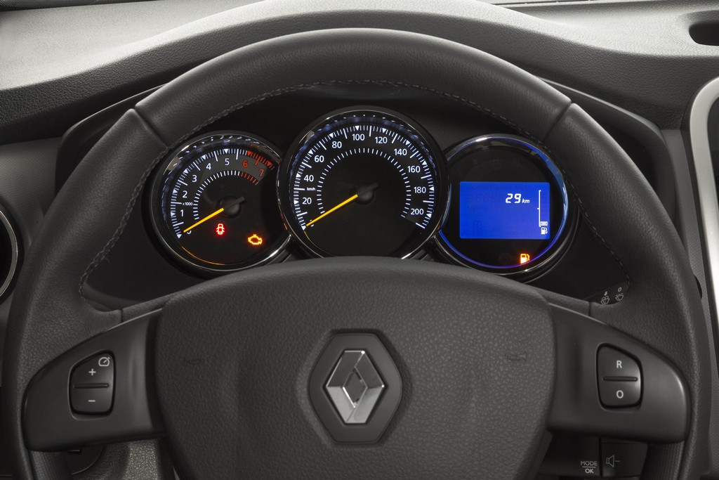 2014 - RENAULT LOGAN, foto 85