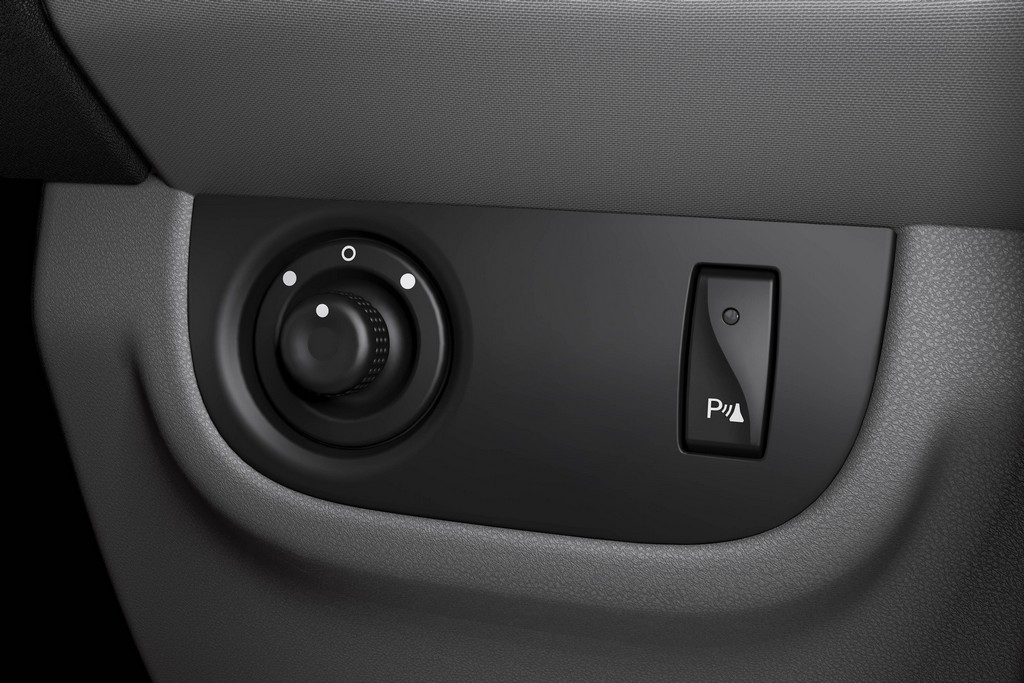 2014 - RENAULT LOGAN, foto 88