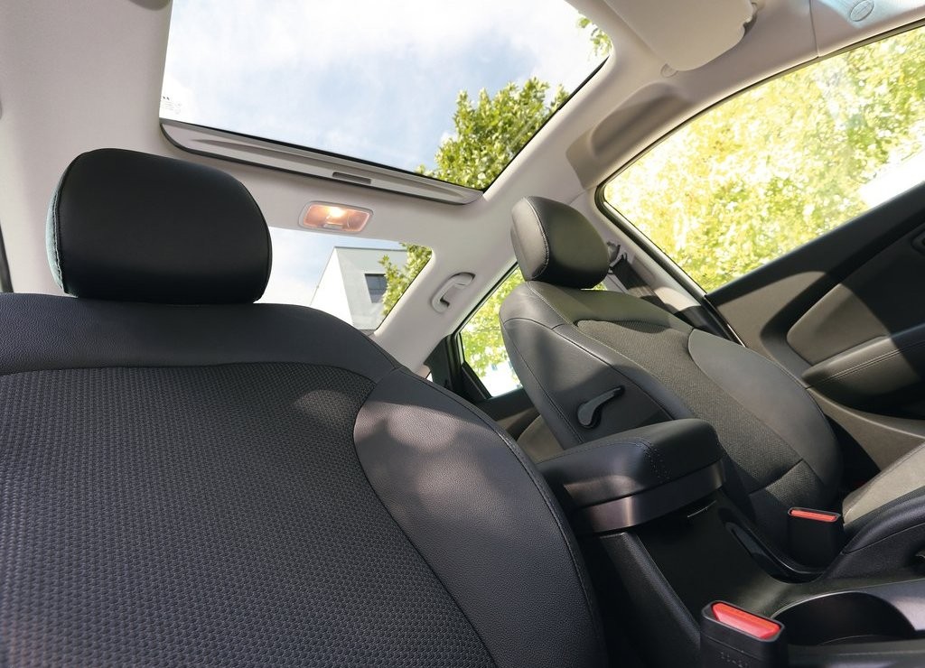2015 - HYUNDAI iX35, foto 88