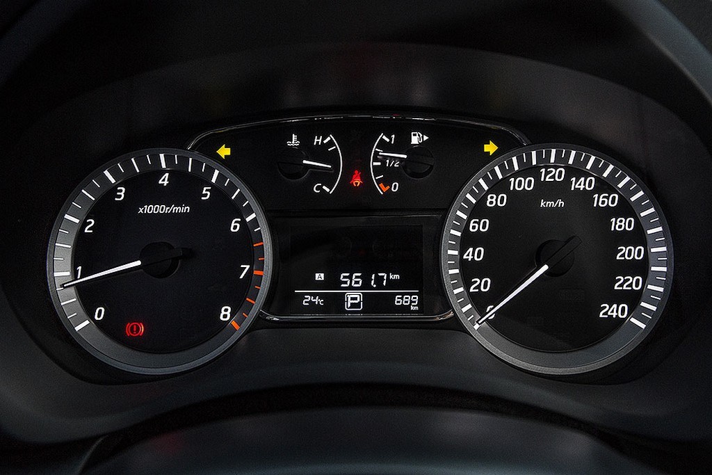2014 - NISSAN SENTRA, foto 39