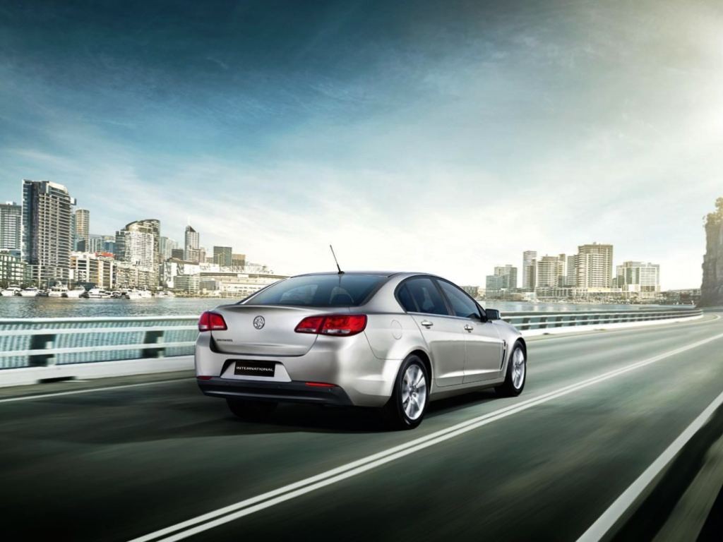 HOLDEN COMMODORE VF INTERNATIONAL EDITION, foto 2