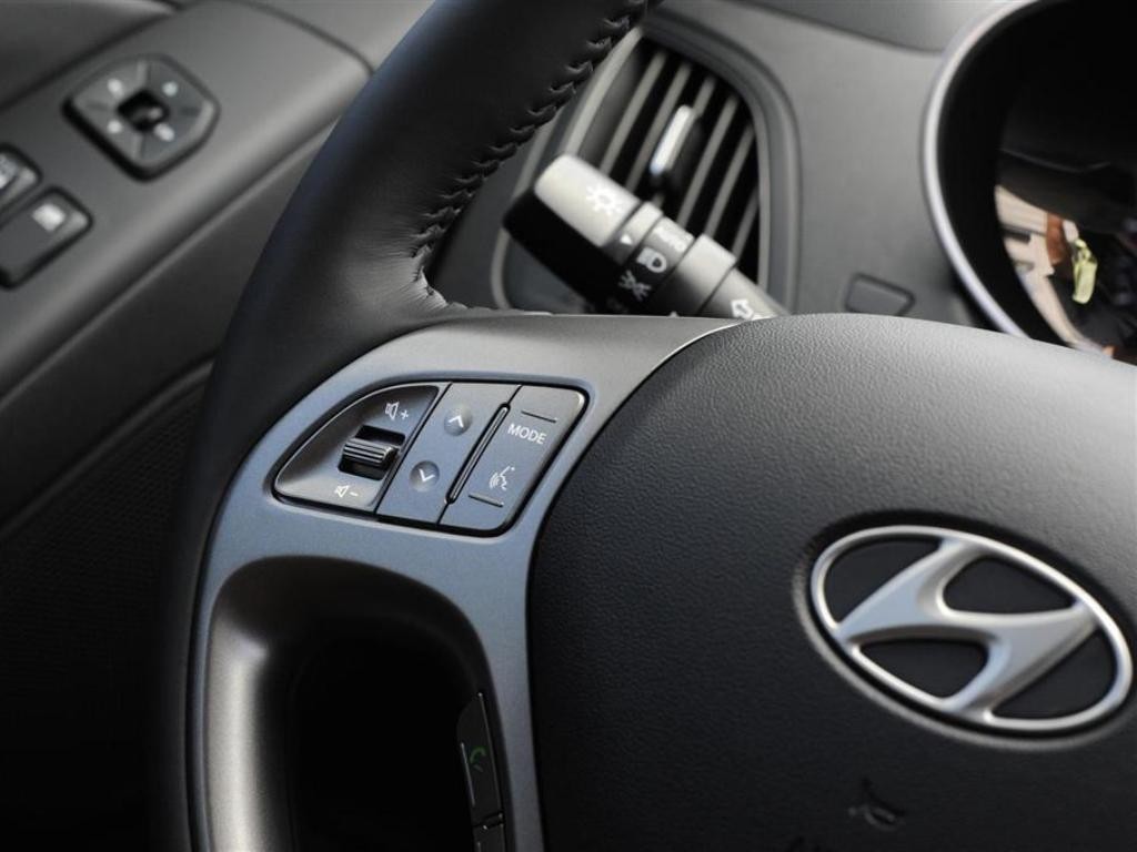 2015 - HYUNDAI TUCSON, foto 22