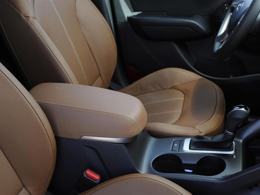 2015 - HYUNDAI TUCSON, foto 30