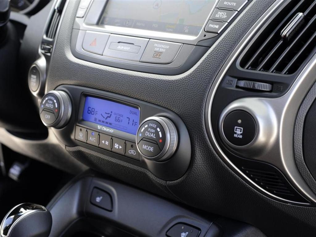 2015 - HYUNDAI TUCSON, foto 35