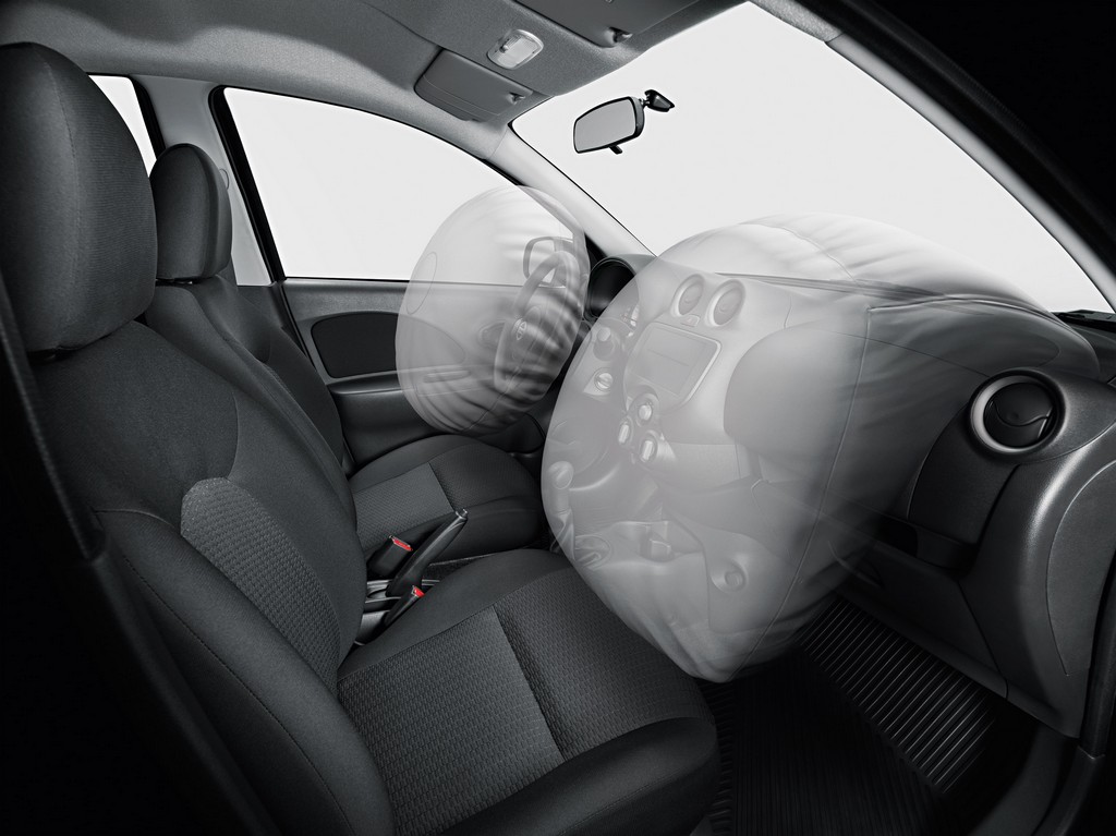 2015 - NISSAN MARCH ACTIVE, foto 7