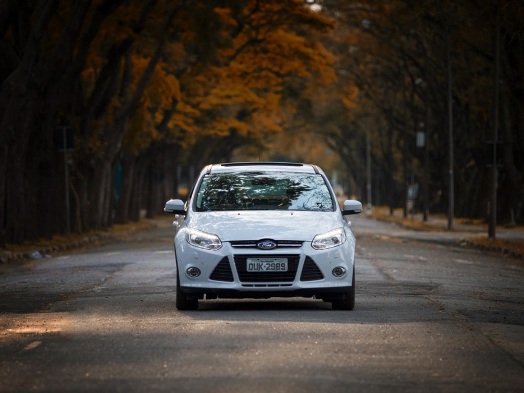FORD FOCUS SEDAN, foto 14