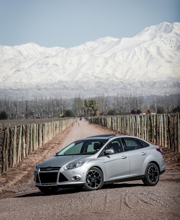 FORD FOCUS SEDAN, foto 42
