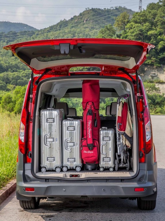 FORD TRANSIT CONNECT TAXI, foto 13